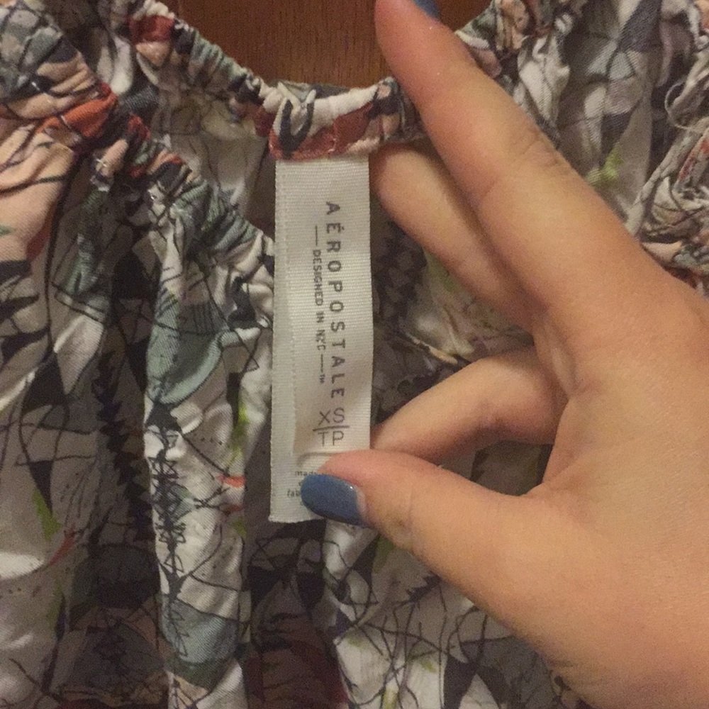 Aeropostalè Print Romper • XS - Picture 3 of 3